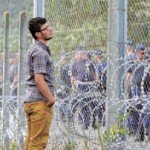 Migrants à la frontière hongroise. Photo © Dreamstime.