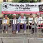 Cercle de silence à Congénies en soutien aux réfugiés demandeurs d’asile. Photo http://www.maison-quaker-congenies.org.